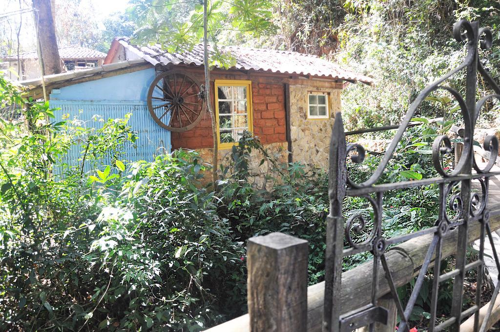 Pousada Ecologica Lua Bonita Do Nero Macacos  Buitenkant foto